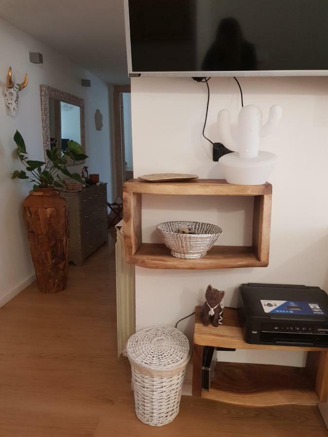 Romantica Fuga Con Vista Panoramica Sulla Citta Di Savona Apartment Bagian luar foto